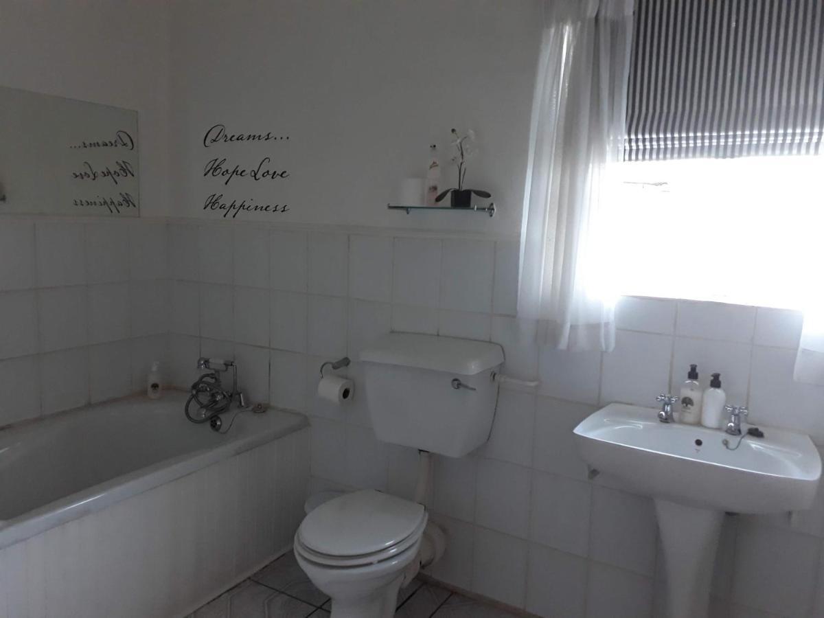 The Lighthouse Guesthouse Colesberg Exterior foto